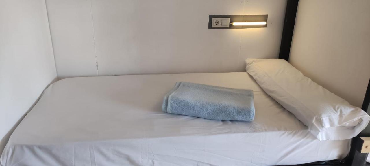 Hostel Puerto Algeciras Esterno foto